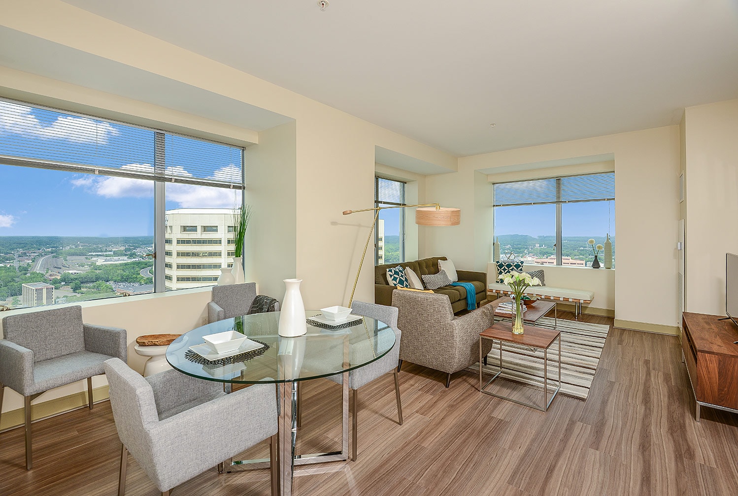Hartford 21northland Investment Corporation Hartford 21 Apartments In Downtown Ct
